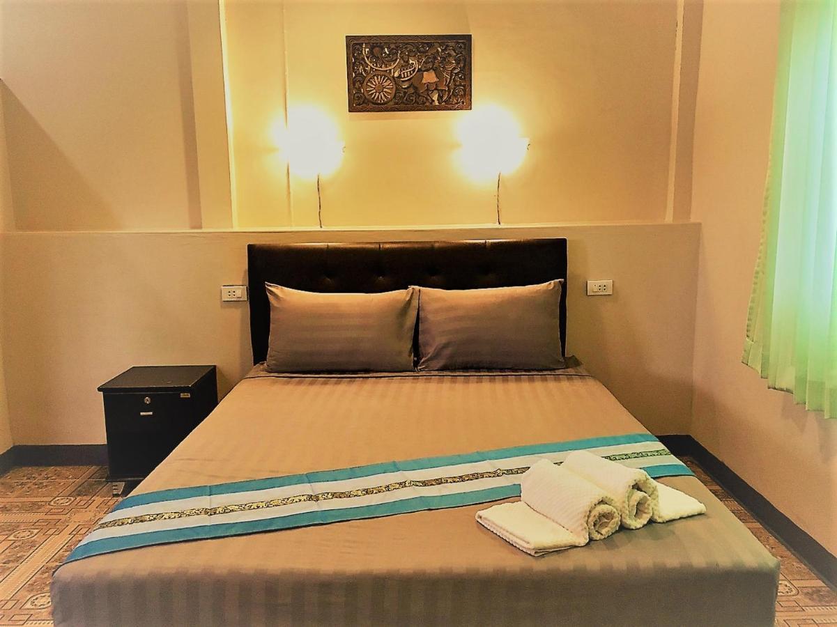 Eidi Homestay Nong Kung Si Exterior foto