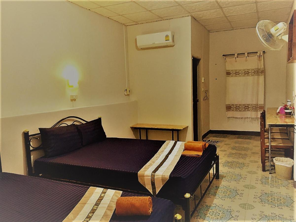 Eidi Homestay Nong Kung Si Exterior foto