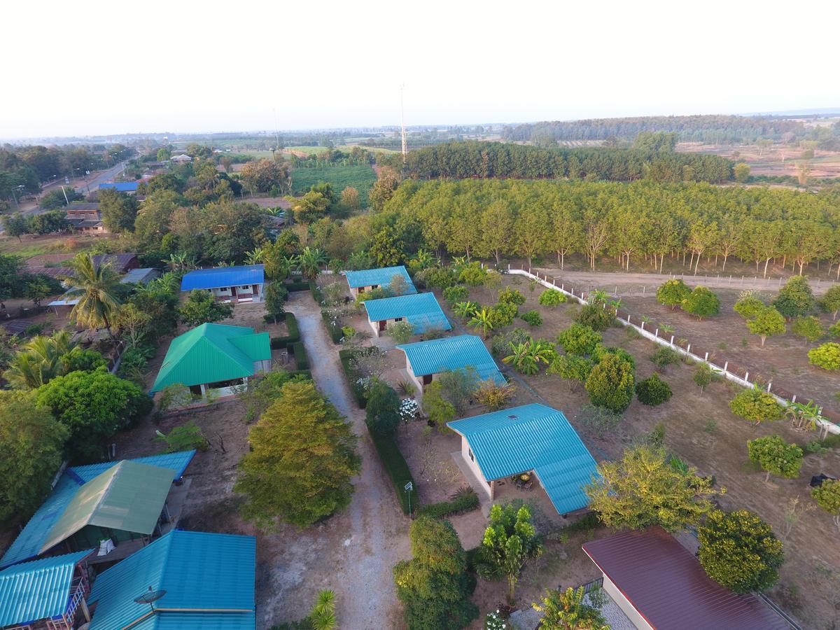 Eidi Homestay Nong Kung Si Exterior foto
