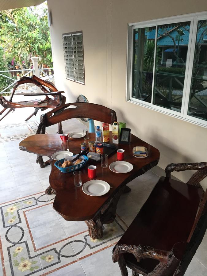 Eidi Homestay Nong Kung Si Exterior foto